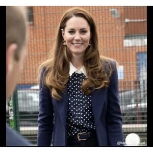 Tory Burch Scalloped-Edge Silk Dot-Print‎ Runway Shirt Sz 14 Kate Middleton